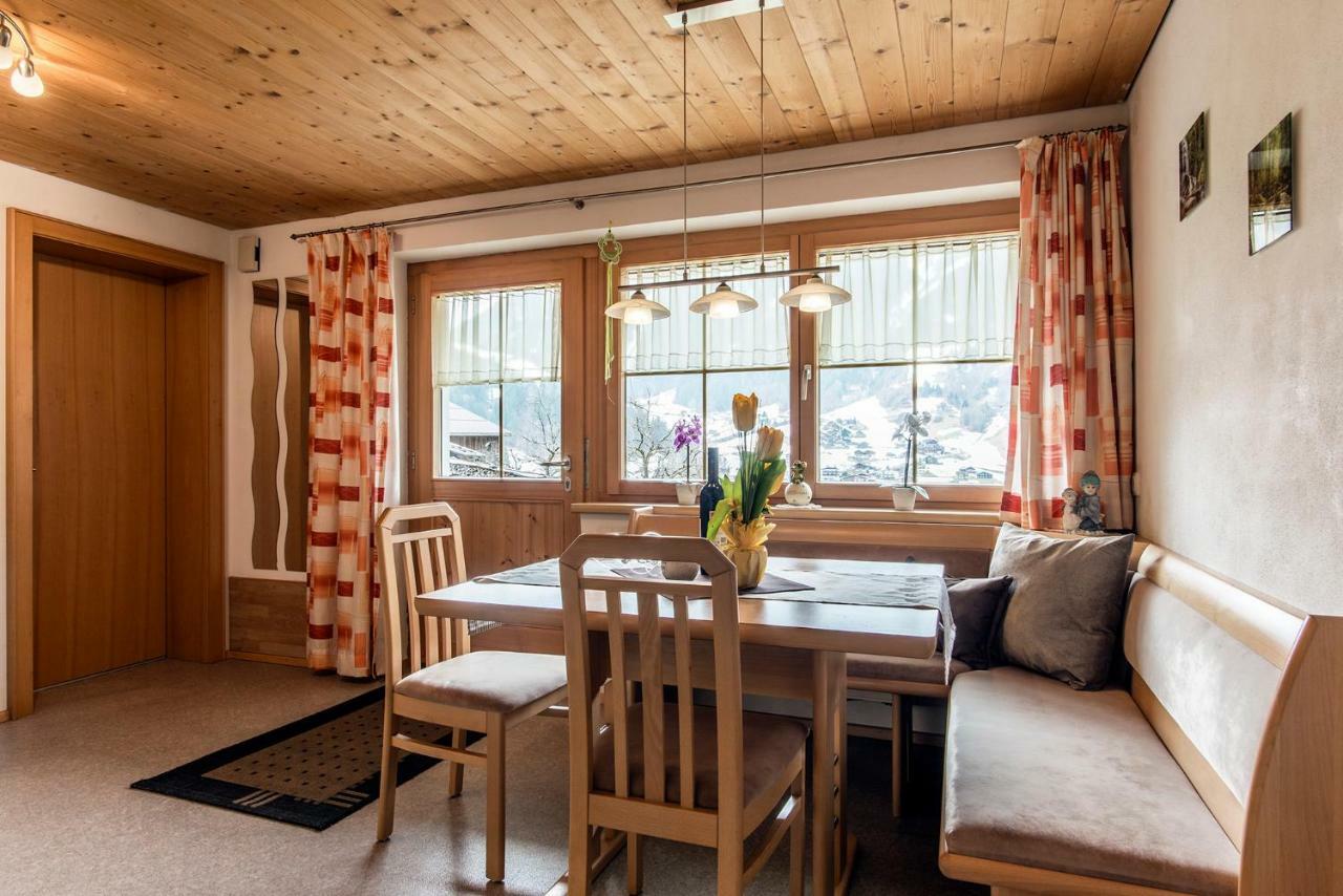 Apartamento Haus Ambiatscha Sankt Gallenkirch Exterior foto