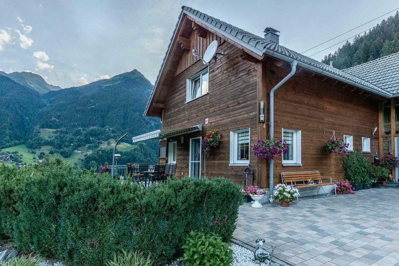 Apartamento Haus Ambiatscha Sankt Gallenkirch Exterior foto